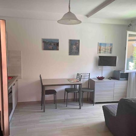 Casa Petros Lägenhet Trebiano Exteriör bild